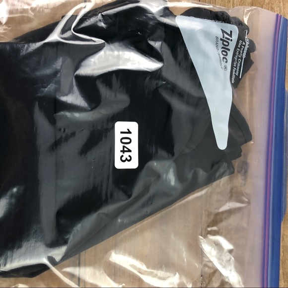 Halogen black sleeveless ruffle front blouse - Picture 6 of 7